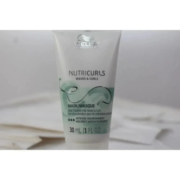 Wella Nutricurls Deep Treatment Mask for Waves & Curls 1oz 30mL - Picture 2 of 3